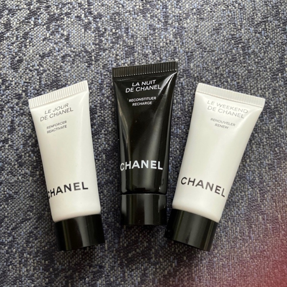 Chanel Resynchronizing Skincare set travel size